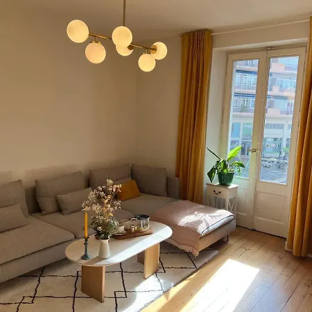 Entire Or Private Rooms, Minutes From Geneva, Excellent Location *