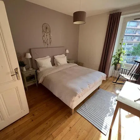 Appartamento Entire Or Private Rooms, Minutes From Geneva, Excellent Location *